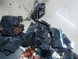 Jangan Dicoba! Ini 4 Kebiasaan Buruk yang Picu HP Meledak