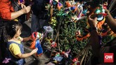 FOTO: Pasar Imlek Tiga Hari di Semarang Komunitas Pecinan Semarang untuk Pariwisata menggelar Pasar Imlek Semawis untuk memeriahkan Tahun Baru China.