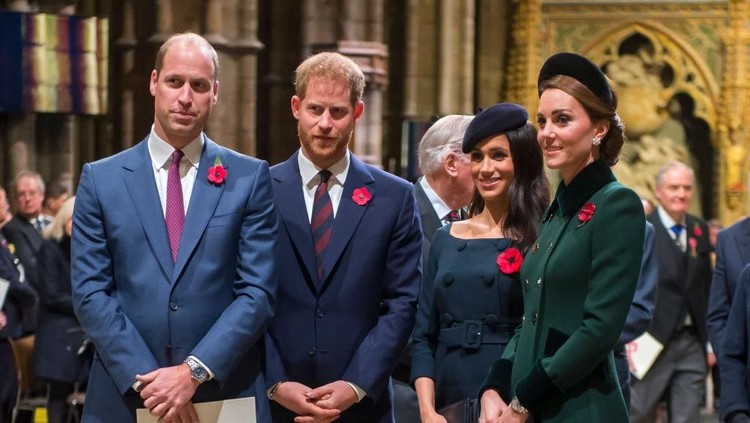 Pangeran Harry sering terima saran dari Pangeran William dan Kate Middleton, nih Bun. Termasuk soal kehamilan.