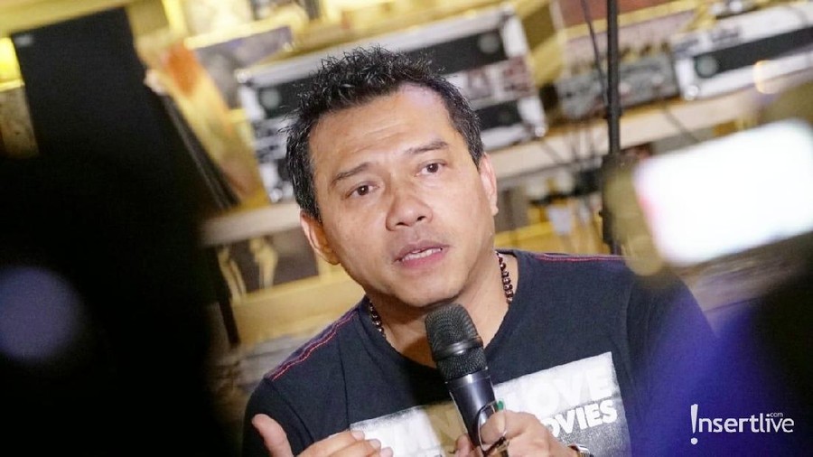 Kritikan Jerinx SID, Anang Hermansyah: Itu Masukan yang Baik Jerinx Superman is Dead sempat menulis kritikan terhadap Anang Hermansyah karena RUU Permusikan. Menurut Anang itu adalah masukan yang baik.