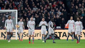 FOTO: Liverpool Ditahan West Ham dan Dalam Tekanan