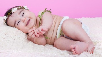 Nama Bayi Perempuan Bermakna Dermawan