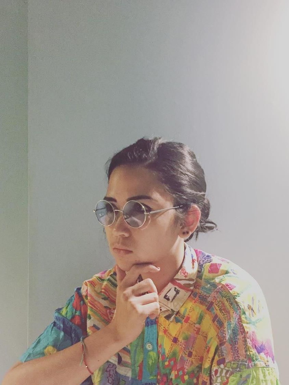 Genap berusia 31 tahun&comma; berikut Inserlive rangkum gaya kece dari Dinda Kanya Dewi&period; Dinda dikenal kerap tampil tomboy namun ia juga bisa tampil dengan feminin&period;