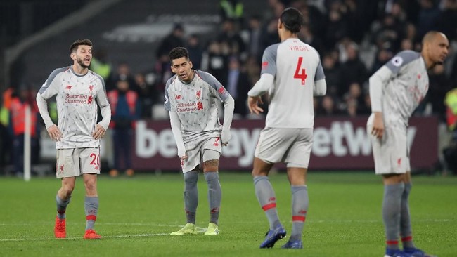Liverpool Ditahan Imbang West Ham Liverpool harus puas dengan tambahan satu poin setelah hanya mampu meraih hasil imbang melawan tuan rumah West Ham.