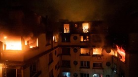 Korban Meninggal Kebakaran di Paris Menjadi 10 Orang