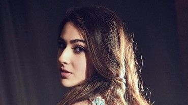 Sempat Antar Kareena Kapoor ke Rumah, Sopir Sara Ali Khan Positif Corona
