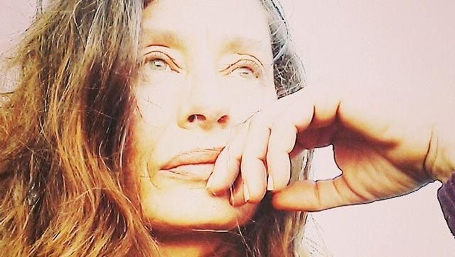 Nastasia Urbano Model Vogue jadi gelandangan