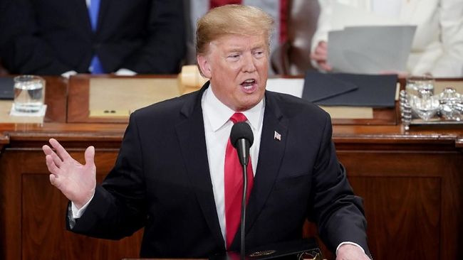 Presiden Donald Trump terlihat makin gencar bersuara usai bertemu dengan Kanye West dan Kim Kardashian yang juga telah menunjukkan dukungan terhadap A$AP Rocky.
