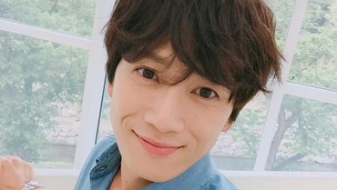 img-title Ji Sung Tingalkan Agensi Namoo Actors Usai 11 Tahun Bernaung