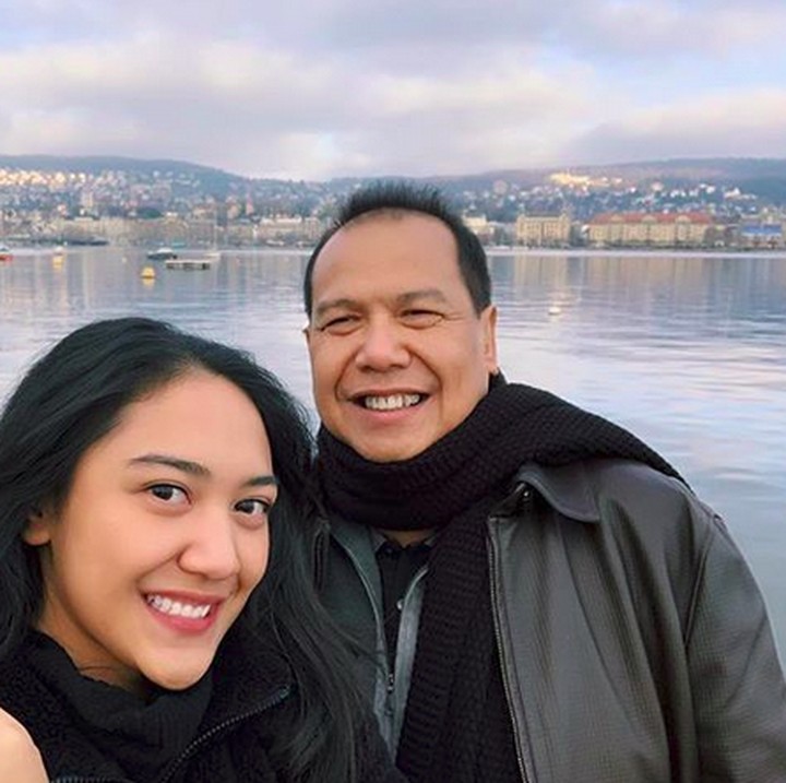 Chairul Tanjung memiliki seorang anak perempuan bernama Putri Indahsari Tanjung, atau akrab disapa Putri Tanjung. (Foto: Instagram @putri_tanjung)