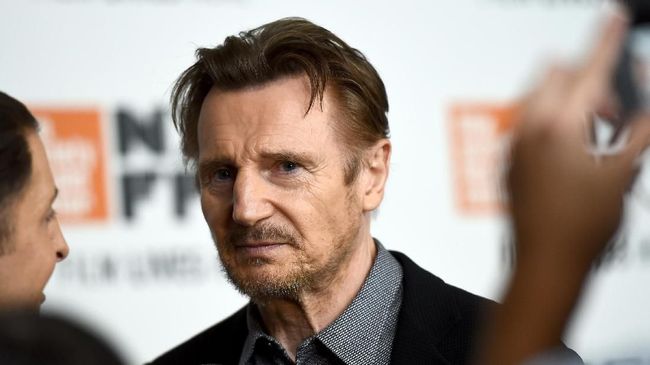 Bioskop Trans TV Minggu (18/4) menayangkan film Taken, film laga yang dibintangi Liam Neeson.