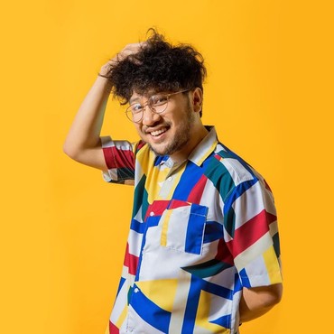 Lirik Lagu Mercusuar - Kunto Aji