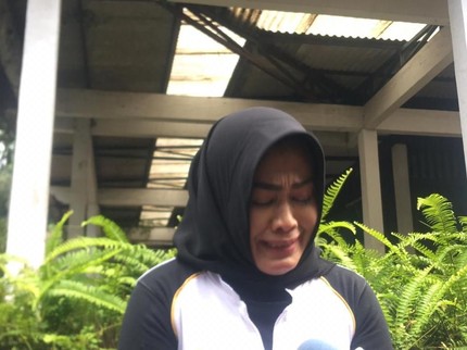 Air Mata dan Curahan Hati Ibunda Ceritakan Keseharian Della Perez