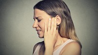 6 Penyebab Telinga Berdenging Sebelah Kiri dan Cara Mengatasinya