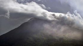img-title PVMBG: Aktivitas Gunung Karangetang Tak Ganggu Jalur Penerbangan