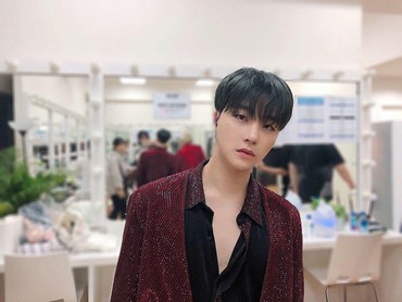 Jay iKON Umumkan Bakal Debut Solo dengan 'PARADISE' dan 'Blue Moon'