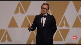 VIDEO: Gary Oldman Ambil Bagian di FIlm 'Dreamland'