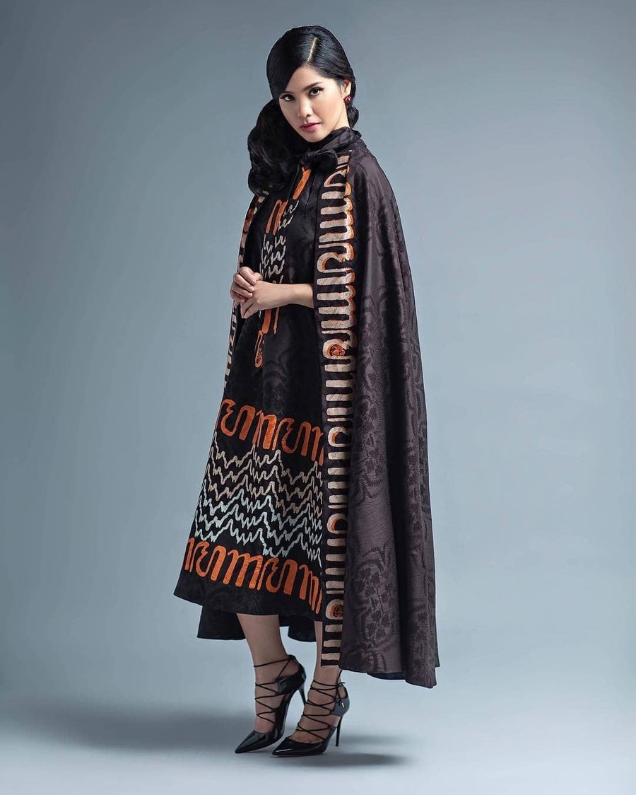 Gelaran New York Fashion Week 2019 akan segera dimulai. 4 desainer kenamaan Indonesia pun akan memamerkan karya mereka di ajang bergengsi itu.