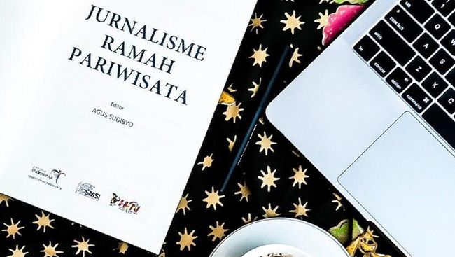 Buku 'Jurnalisme Ramah Pariwisata' dirilis dalam rangka menyambut Hari Pers Nasional 2019.