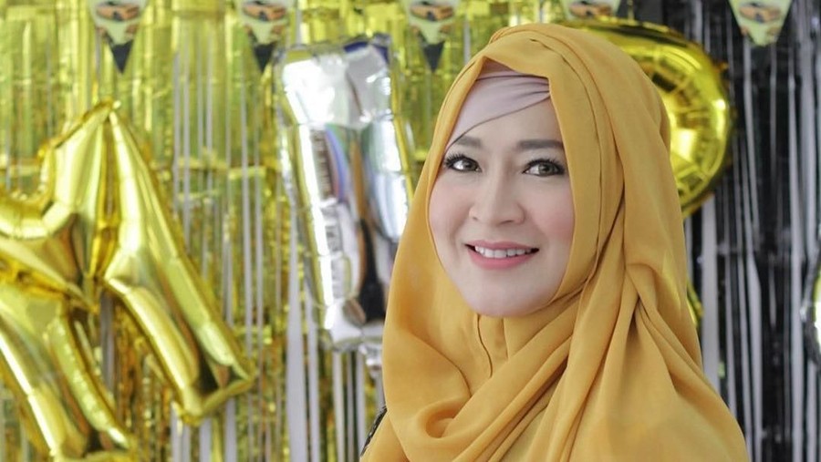 Keluarga mengungkap penyebab ibunda Okie Agustina meninggal dunia pada Jumat (8/2).