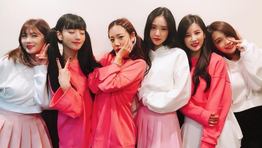 Peringkat 2 dan pertama. Beberapa lagu K-Pop yang terbaik di tahun 2019