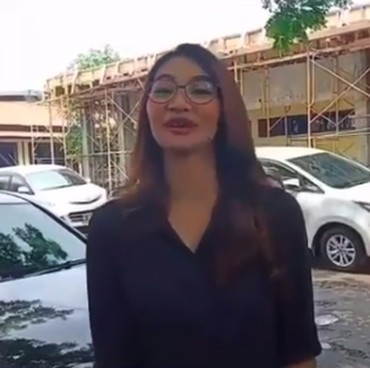 Prostitusi Online, Maulia Lestari Datangi Polda Jatim