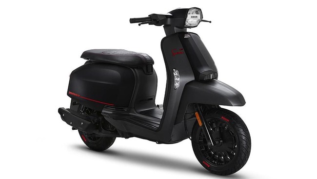 Operasi bisnis Lambretta diisukan dikendalikan perusahaan baru yang berkaitan dengan distributor Royal Enfield, Distributor Motor Indonesia (DMI).