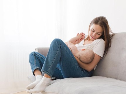 Pijat Oksitosin, Pijat Punggung untuk Melancarkan ASI Bunda