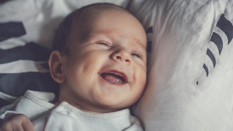 Doa supaya si kecil jadi pribadi yang tulus bisa dipanjatkan salah satunya lewat nama bayi yang diberi.