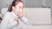 Musim Batuk, Ini 4 Tanda Bisa Jadi Pneumonia (1)