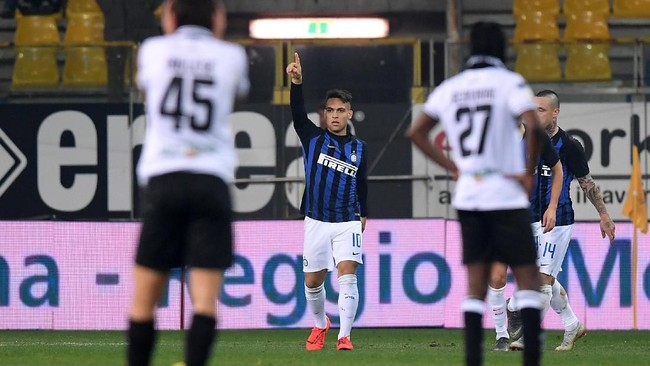Inter Milan menang tipis 1-0 atas Parma di pekan ke-23 kompetisi Liga Italia Serie A di Stadion Ennio Tardini, Minggu (10/2) dini hari WIB.