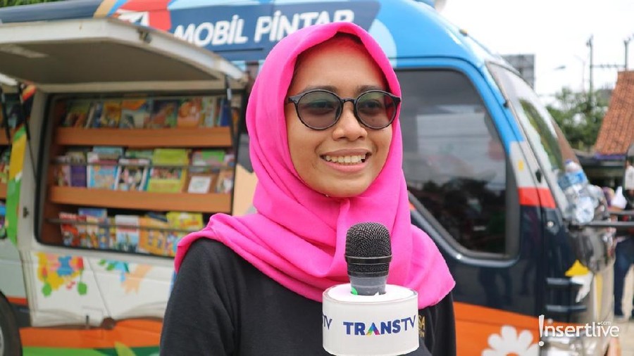 CT ARSA Gelar Acara Berbagi Kebahagiaan untuk Korban Tsunami Minggu (10/2) CT ARSA Fondation menggelar kegiatan berbagi kebahagiaan lewat acara satu juta berbagi kebahagiaan untuk senyum Indonesia.