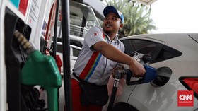 Mengukur Kans Menang Lawan Jokowi di Gugatan Harga BBM Turun