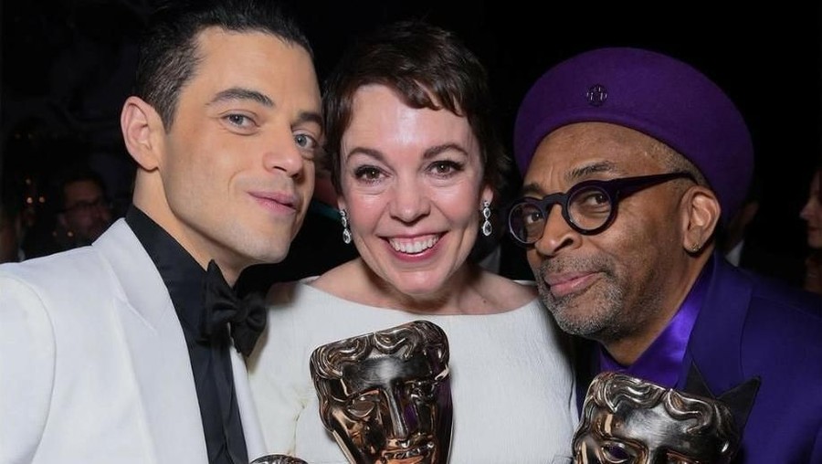 Daftar Lengkap Pemenang BAFTA Awards 2019 Berikut Insertlive sajikan daftar lengkap para pemenag ajang BAFTA Awards 2019.