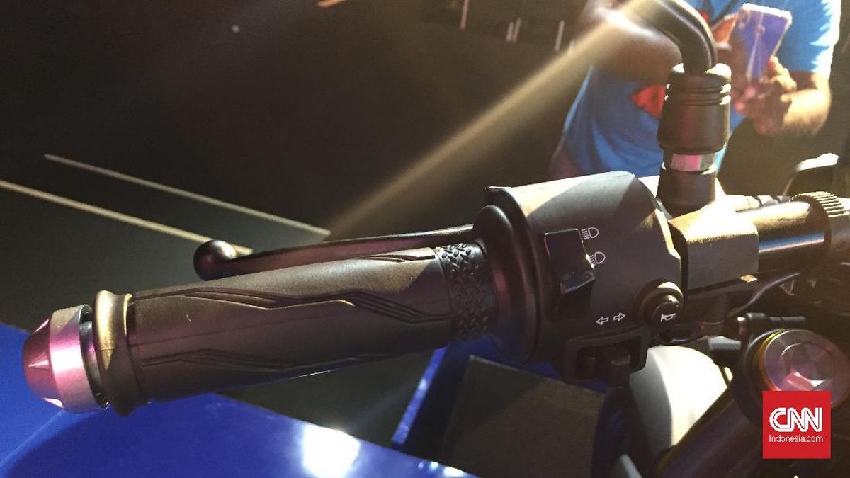 Viral Klub Motor Arogan Adang Bus di Turunan Biar Rombongan Nyalip