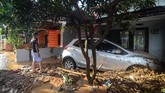 FOTO: Yang Tersisa Usai Banjir Bandang Kabupaten Bandung Banjir bandang menerjang Desa Jatiendah, Kecamatan Cilengkrang, Kabupaten Bandung, Sabtu (9/2) malam. Sebanyak 12 rumah rusak dan tiga warga meninggal.