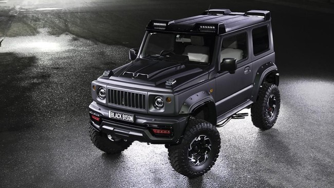 Para pemodifikator Wald tidak menghilangkan desain Jimny yang khas, yaitu 'kotak'.