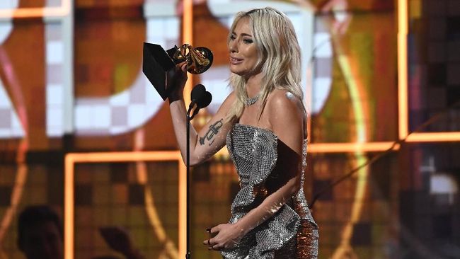 Joe Germanotta memastikan ia memilih Donald Trump meski sang anak, Lady Gaga, pendukung loyal Joe Biden di Pilpres AS.