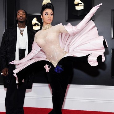 Raih Piala Pertama di Grammy Awards 2019, Cardi B Menangis