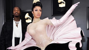 img-title Raih Piala Pertama di Grammy Awards 2019, Cardi B Menangis