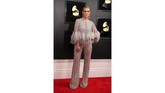 FOTO: Selebriti Berbusana Terburuk di Grammy Awards 2019 Tak cuma yang berbusana terbaik, di panggung Grammy Awards 2019 ada juga selebriti yang berbusana terburuk dan aneh.
