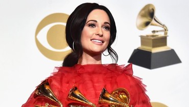 Childish Gambino & Kacey Musgraves Dominasi Piala di Grammy