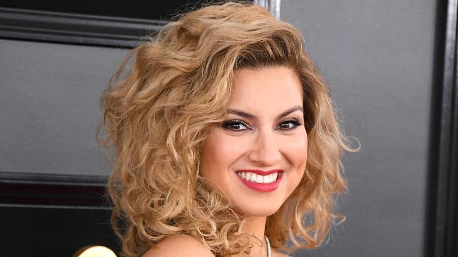 Tori Kelly LOS ANGELES, CALIFORNIA - FEBRUARY 10: Tori Kelly attends the 61st Annual GRAMMY Awards at Staples Center on February 10, 2019 in Los Angeles, California. (Photo by Jon Kopaloff/Getty Images)