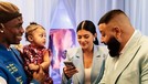 Kylie Jenner tampak memberikan suguhan terbaik di perayaan ulang tahun pertama Stormi Webster&period; Seperti apa warna-warni kemeriahan momen istimewa itu&quest;