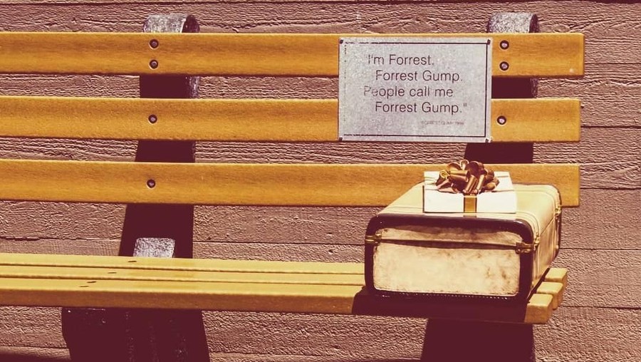 Forrest Gump (1994) Berikut empat film pemenang Best Picture Oscars yang wajib ditonton.
