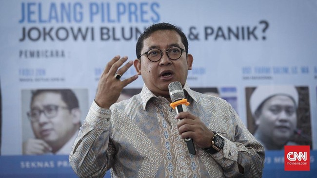 Fadli Zon rela berdebat panjang soal daerah yang dicap oleh Mahfud MD sebagai garis keras karena menurutnya hal ini ibarat 'menoreh luka baru di atas luka lama'