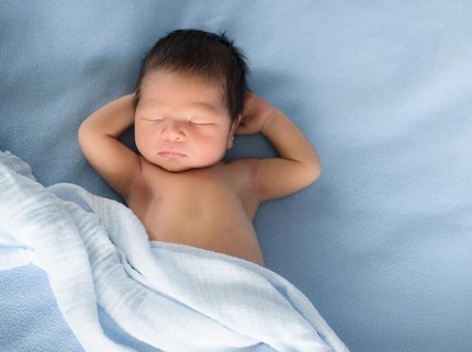 40 Nama Bayi Laki-laki dengan Makna Hadiah dari Tuhan