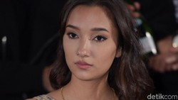 Jadi 'Istri Muda' Anjasmara, Carissa Perusset Ikuti Perilaku Ani-ani