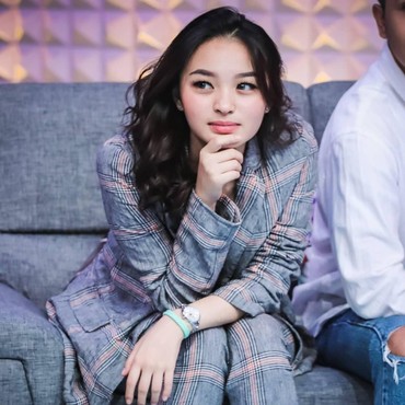 Heboh, Selebgram Revina VT Bongkar Ajakan 'Ngamar' Dedy Susanto