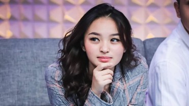 Heboh, Selebgram Revina VT Bongkar Ajakan 'Ngamar' Dedy Susanto